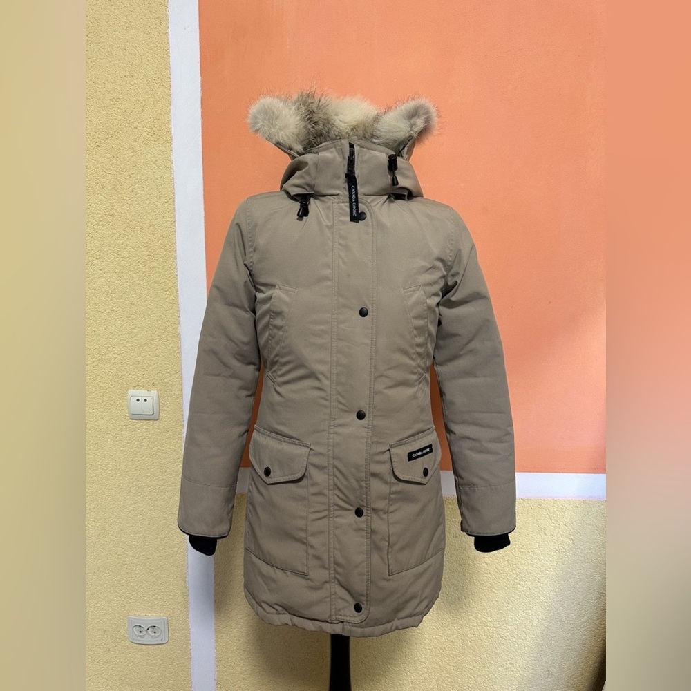 Canada Goose Trillium Parka Heritage Edition in Perfect Condition